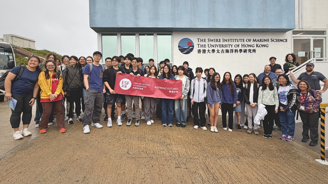 Participants in the Discovering Marine Biodiversity workshop at SWIMS
